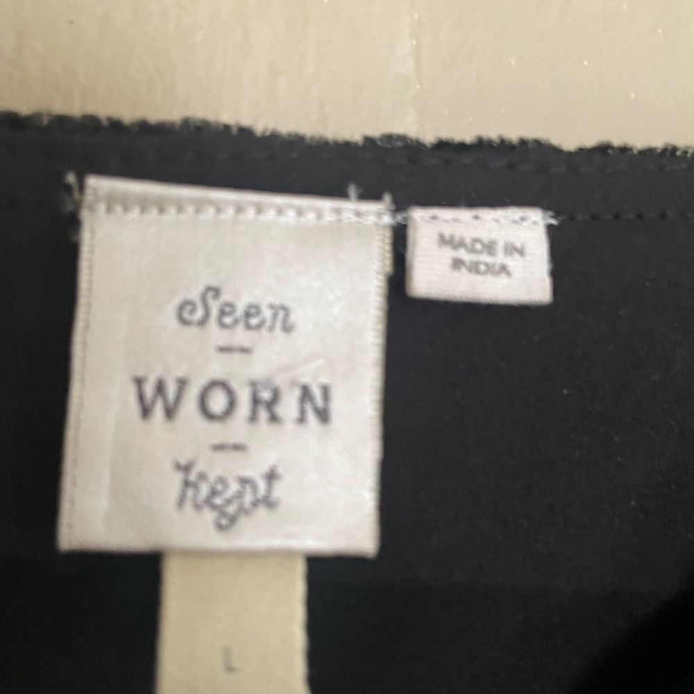 Anthropologie Seen Worn Kept velvet holiday top - Picture 4 of 6